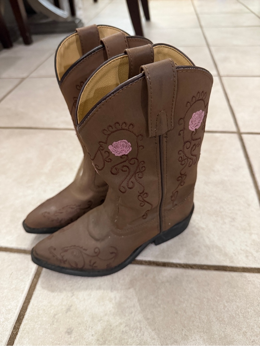 Shyanne Brown Kids Cowboy Boots with Pink Rose Stitching